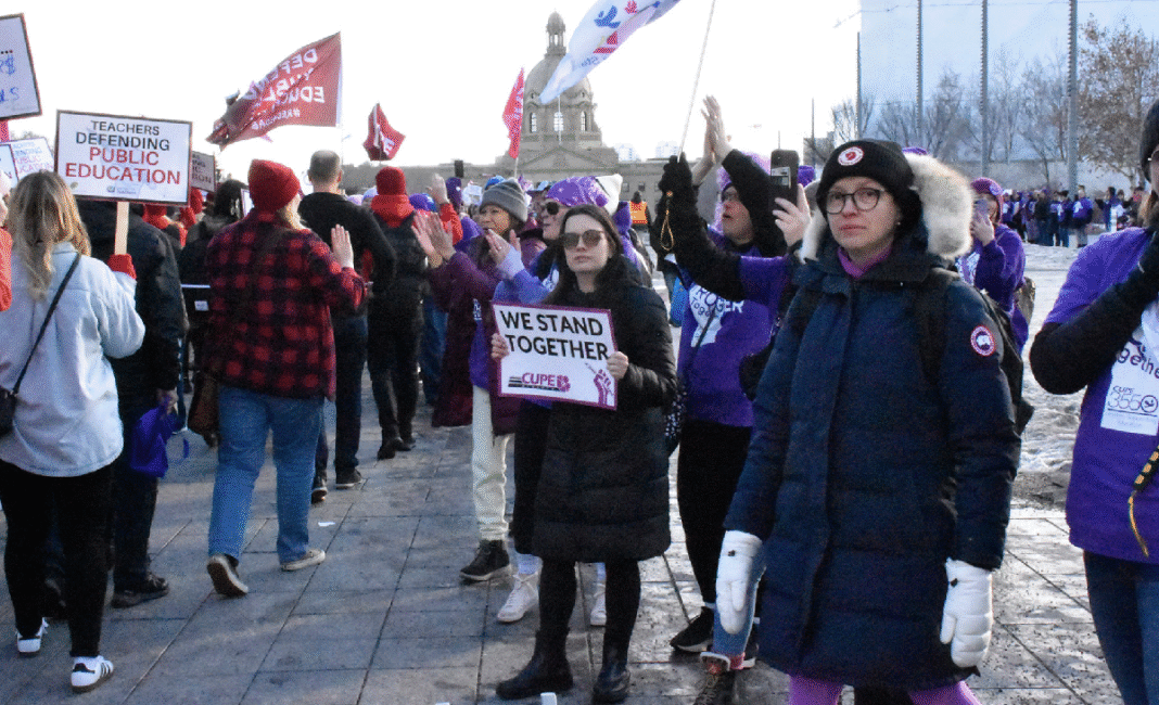 Labor expert warns Alberta's Back-to-Work threat could worsen teachers' strike fallout