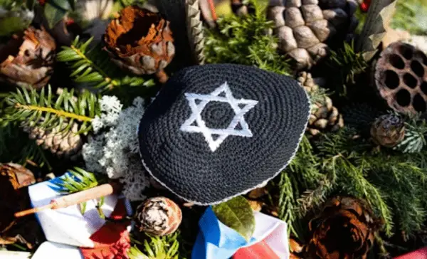 Quebec plans to prohibit religious symbols in daycare centres