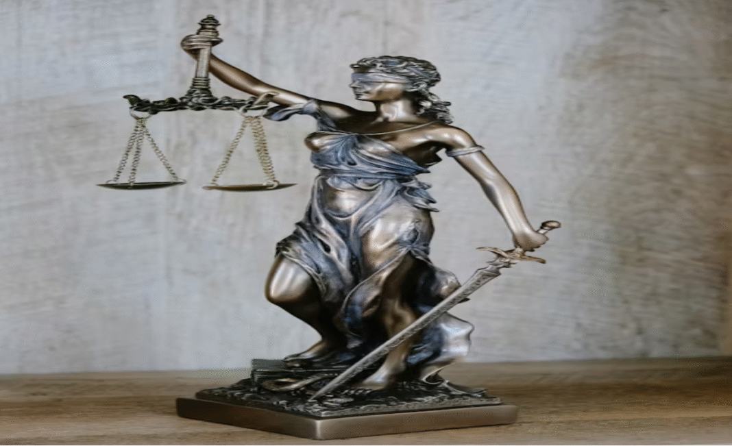 Legal regulator issues alert after B.C. lawyers report extortion attempts
