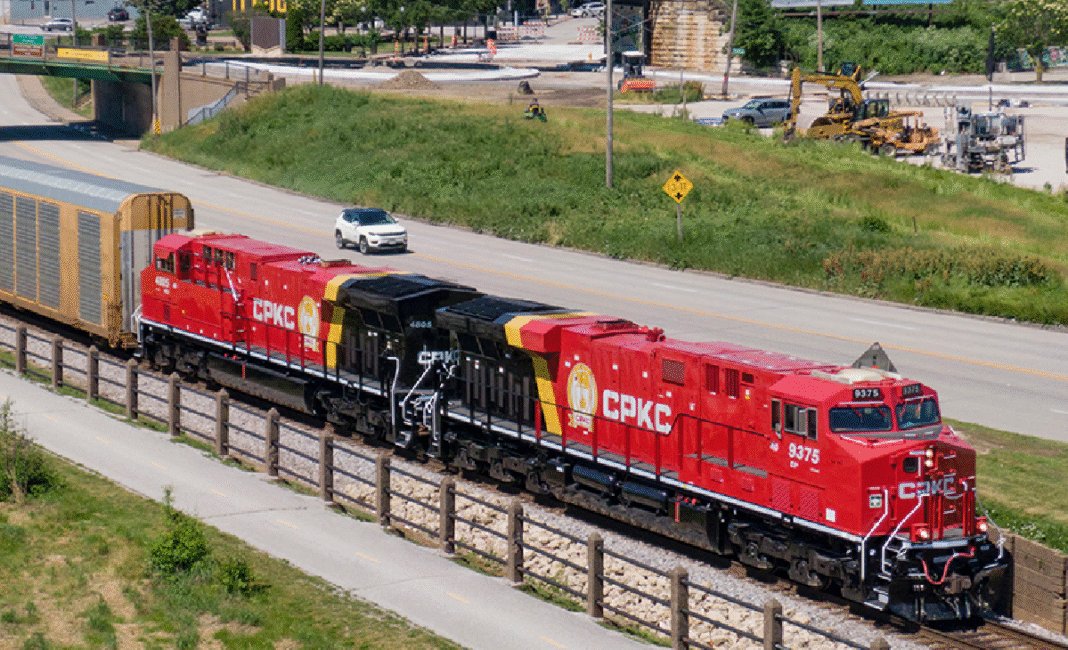 Rail derailment near Cranbrook involves propane tankers