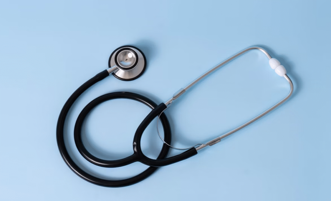 Ottawa fast-tracks immigration for foreign-trained doctors to address healthcare crisis