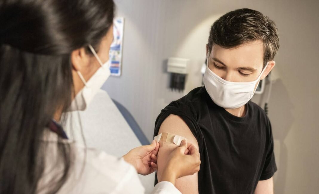 Toronto Public Health urges doctors to prioritize flu shots as cases rise
