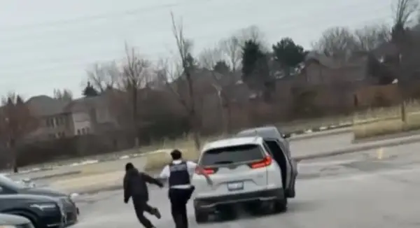 Four teenagers face charges after robbery attempt at Erin Mills Town Centre in Mississauga