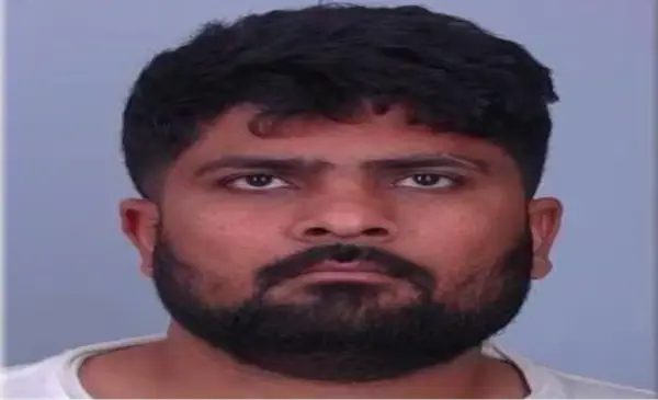 Convicted human smuggler moves to self-represent in appeal, alleging issues with his lawyer