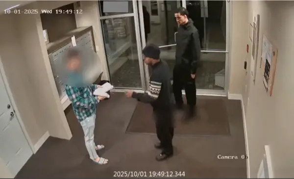 Police say video captures failed robbery attempt in Pitt Meadows