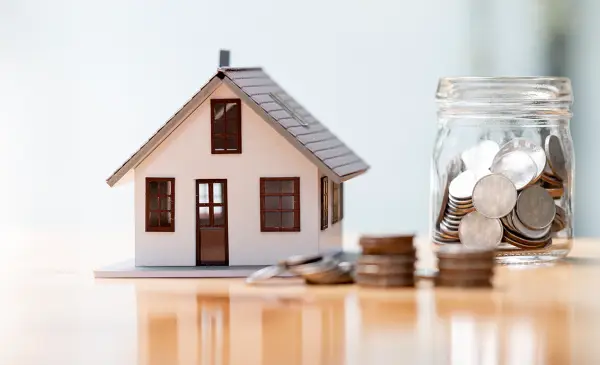 Steady Interest Rates Keep Focus on Canada’s Housing Market