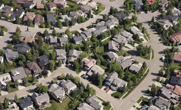 Calgary housing prices expected to rise modestly by 2026, forecast shows