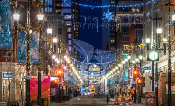 What’s open and closed in Calgary over the Christmas holidays