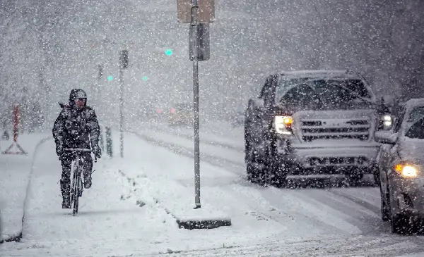Variable weather to hit Alberta as hazardous conditions loom East of Calgary
