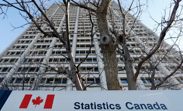 Grocery prices surge in November even as Canada’s inflation rate holds steady