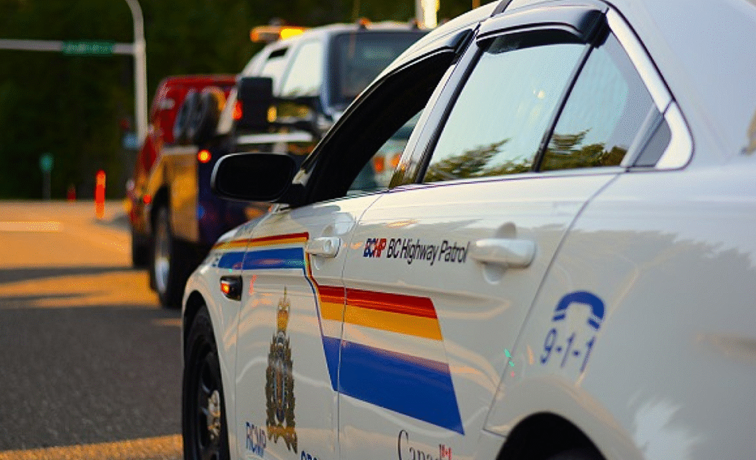B.C. police debunk false online rumors about 24/7 school-zone speed limit