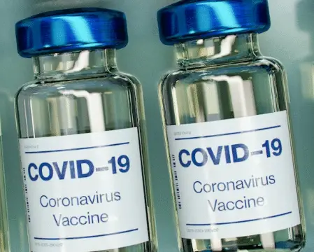 A new COVID variant, nicknamed “razor blade throat,” is spreading