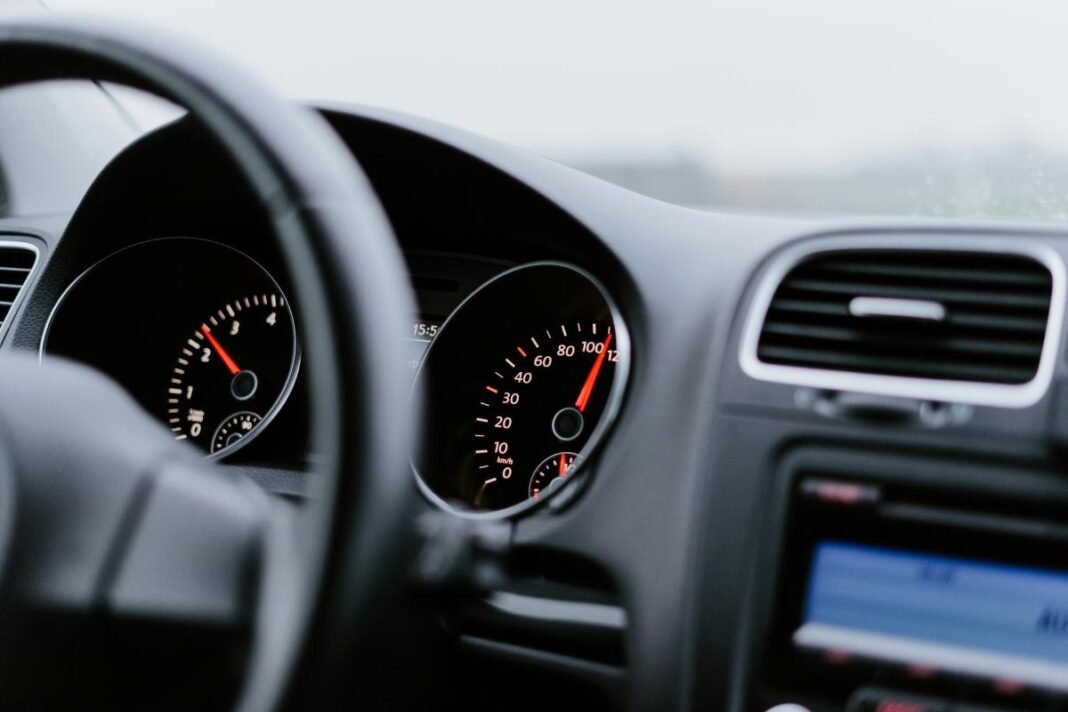 Ontario’s auto support programs amid tariffs overlook small businesses, CFIB Warns