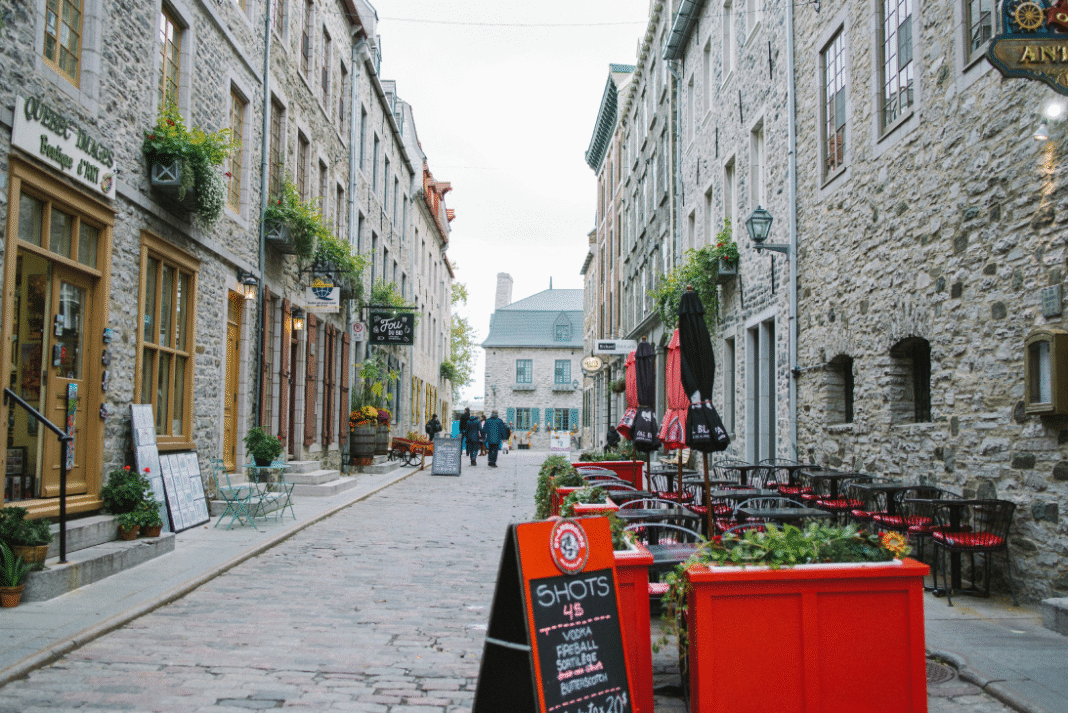 Quebec plans to ban public prayer as part of push to strengthen secularism