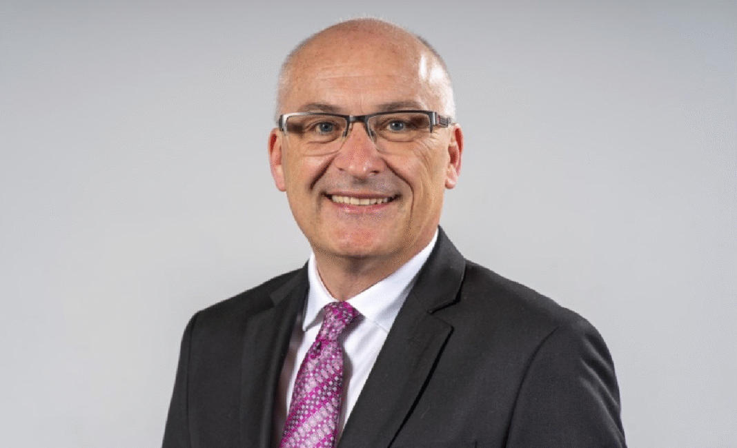 New Westminster councillor calls for provincial regulations on vape shops