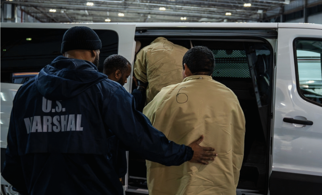 More than 90 Mexican drug cartel suspects handed over to the United States