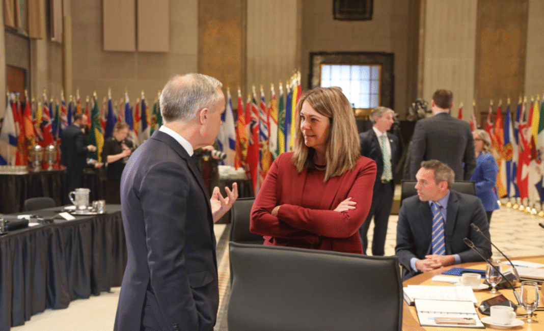 Alberta and federal leaders explore alternative routes for oil pipeline to Asia