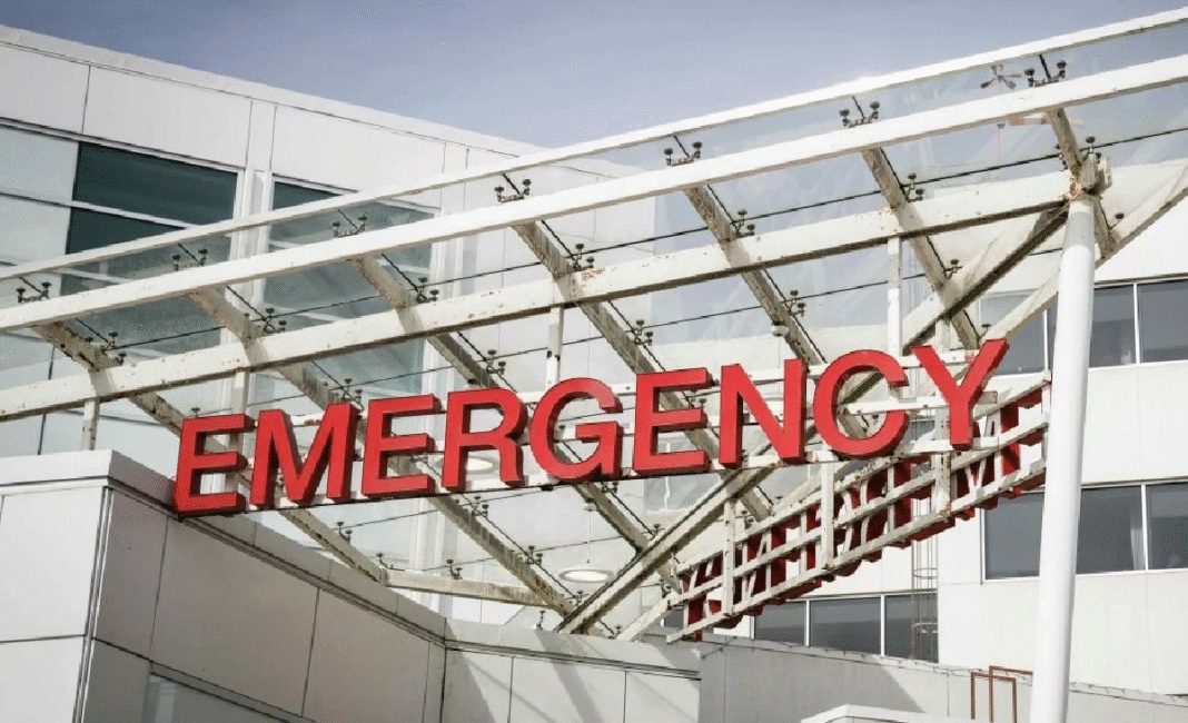 Alberta ER wait times under scrutiny as government, opposition clash over patient safety