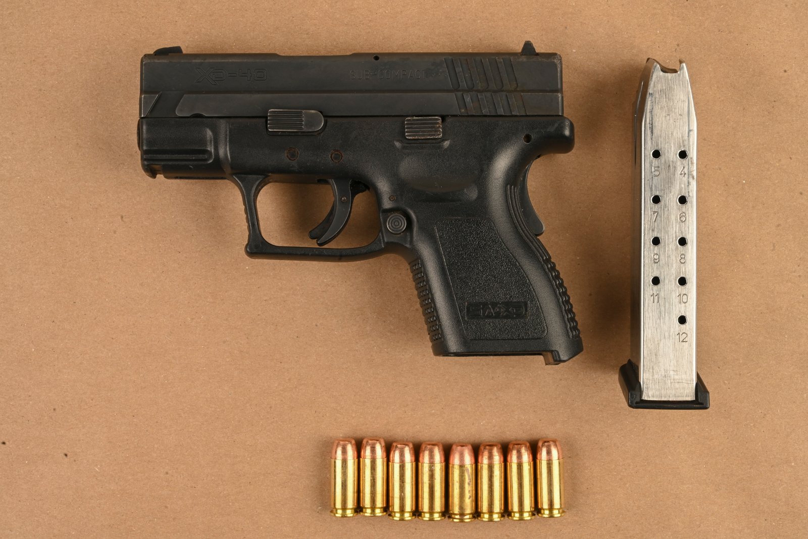 Loaded illegal gun seized, arrests made in a traffic stop in Brampton