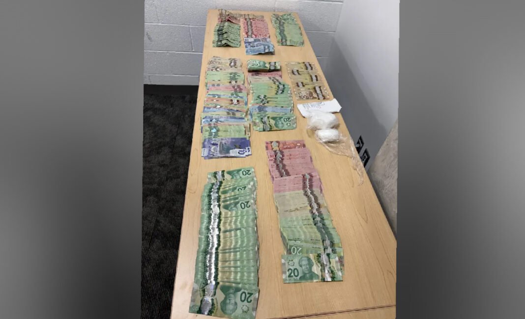 Barrie Police charged two after cocaine, cash found in traffic stop