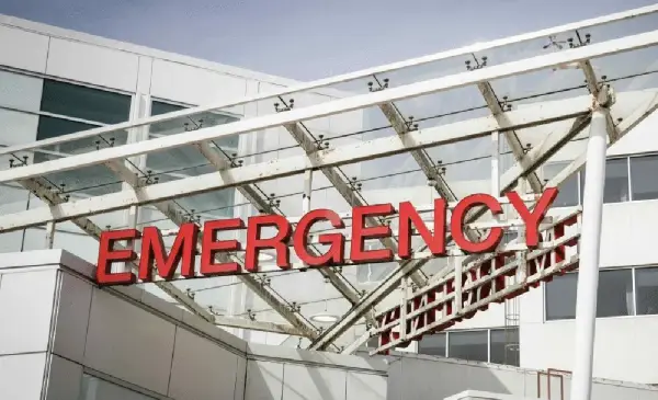 Alberta ER wait times under scrutiny as government, opposition clash over patient safety