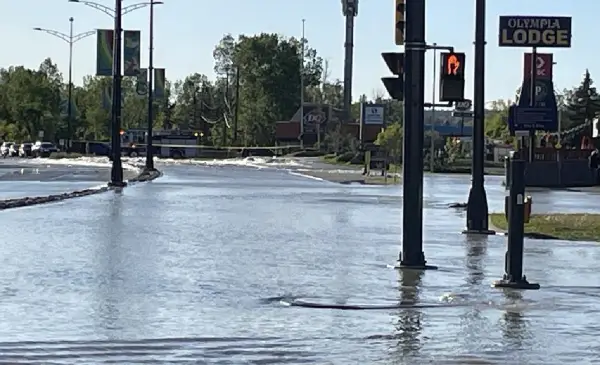 Emergency alert issued for Calgary water supply after feeder main break
