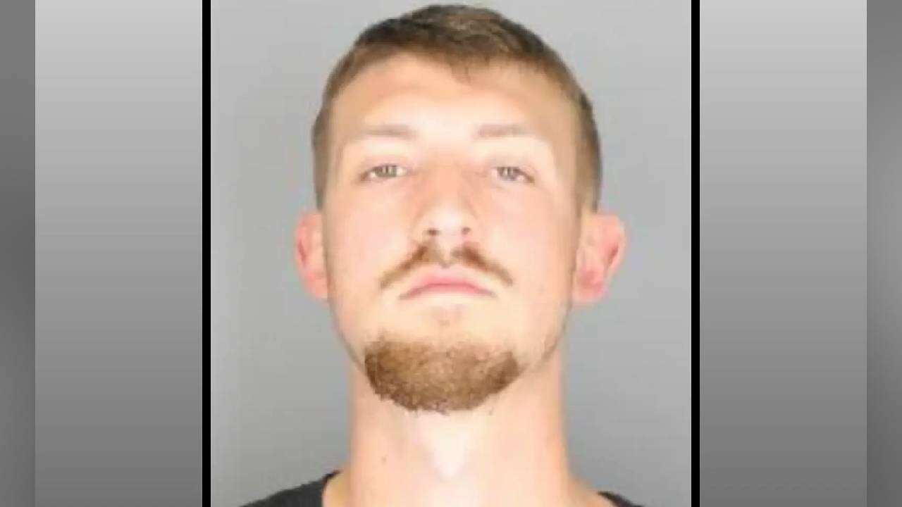 Canada-wide warrant issued after Pickering homicide suspect leaves country 