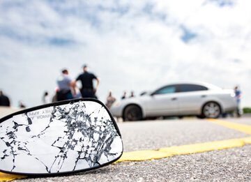 19-year-old female pedestrian critically injured in hit-and-run in Markham