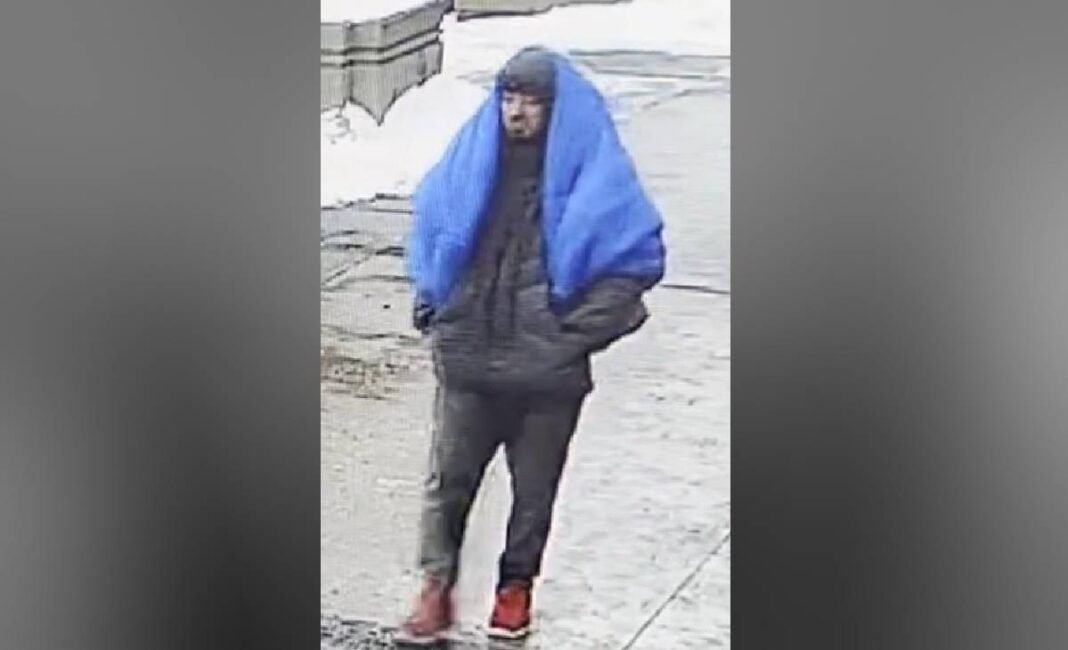 Suspect sought in alleged assaults in Yonge Street and Parkview Avenue area