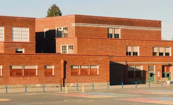 Multiple Coquitlam schools on hold-and-secure following unconfirmed threats
