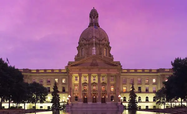 Alberta to unveil 2026 budget amid “Significant” deficit concerns