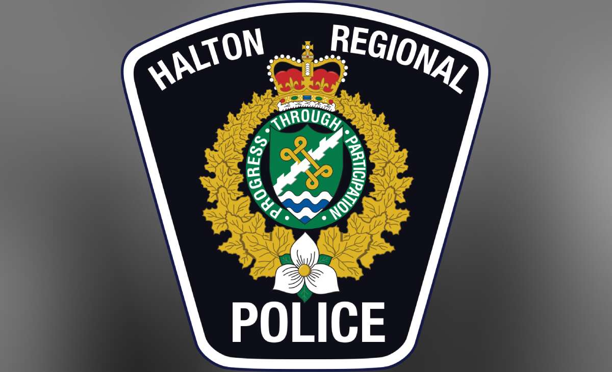 Two injured in Oakville stabbing, suspect arrested at scene 