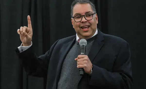 NDP warns budget 2026 will make life less affordable for Calgarians