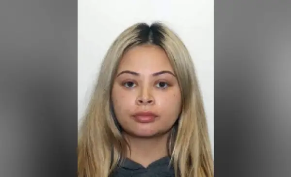 Gun found in downtown Toronto hotel; woman wanted, man facing charges