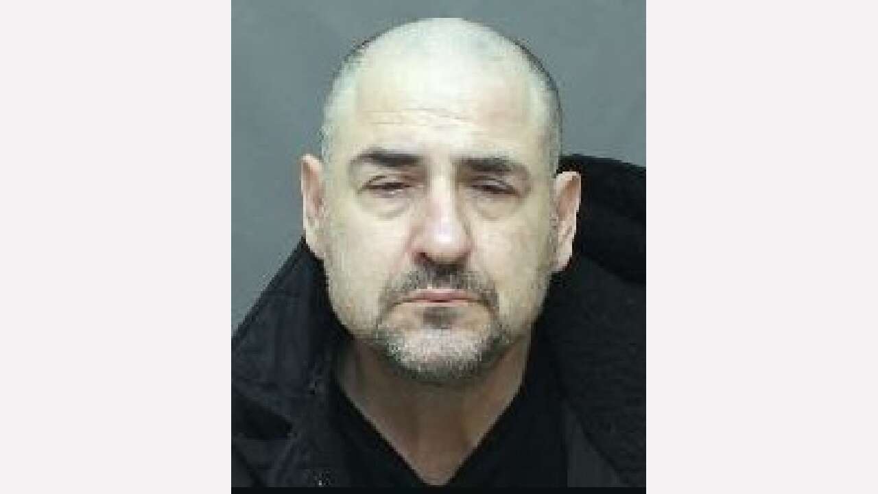 Toronto man wanted in connection with two east-end break-and-enters 