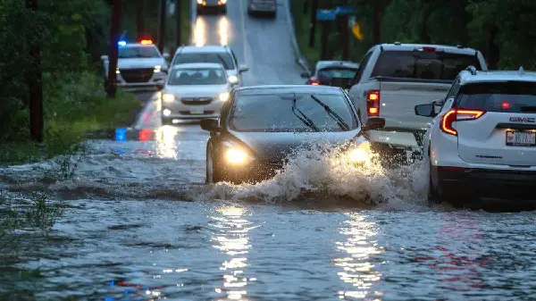Canada launches national flood risk tool