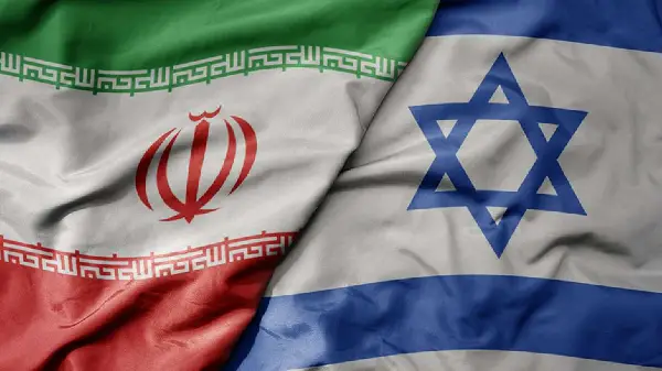 Ceasefire Crumbles: Iran blocks Strait of Hormuz following intense Israeli strikes in Lebanon