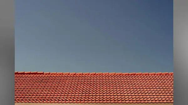 Toronto Police warn of roofing fraud and impersonation scam targeting homeowners 