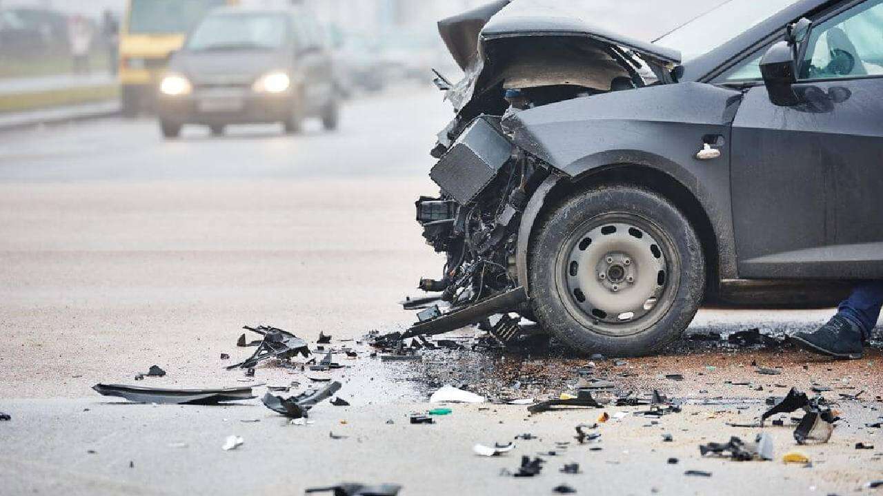 Man killed in Highway 1 collision east of Chestermere