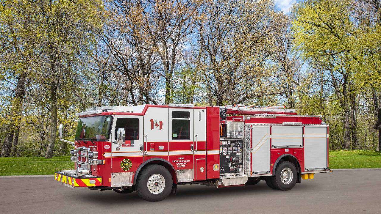 House Fire Breaks Out in Northwest Calgary