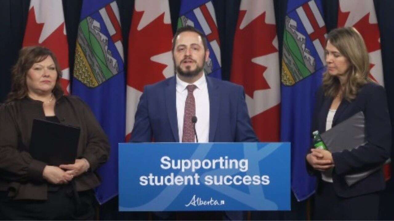 Alberta to hire 1,400 teachers in $200M Class Size Plan
