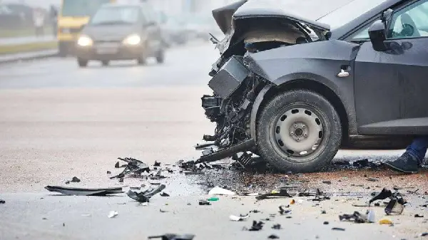 Man killed in Highway 1 collision east of Chestermere