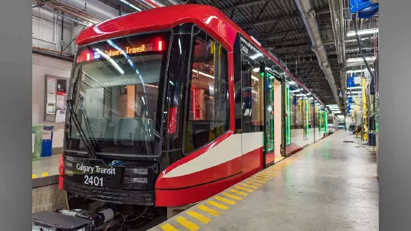 Calgary Transit recommends ending downtown free fare zone