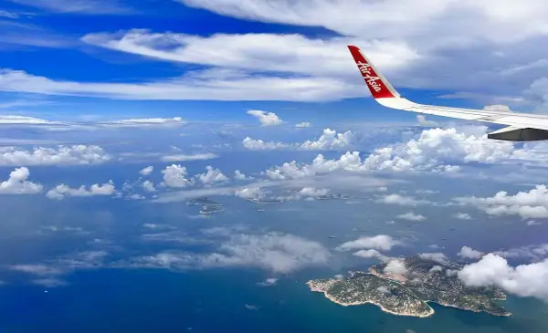  Canada secures $19 billion Airbus deal  to deliver 150 A220-300 jets to Air Asia