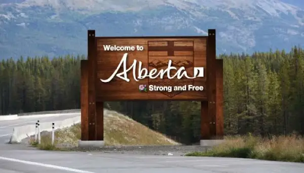 Alberta replaces ‘Wild Rose Country’ welcome signs with ‘Strong and Free’ motto