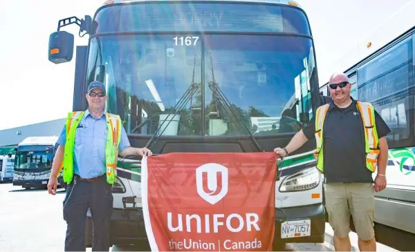Victoria BC transit workers deliver 97% strike mandate as contract talks continue 