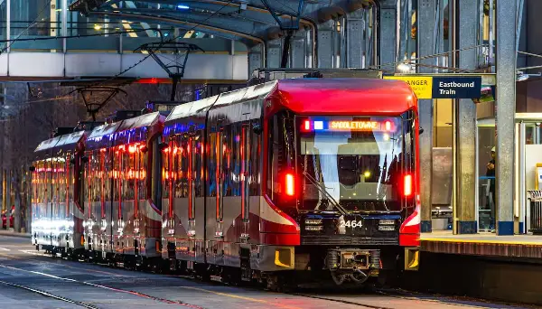 Proposed end to Calgary transit free fare zone draws public concern