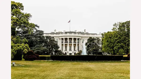 Trump announces proposed Iran deal, signals end to Hormuz Blockade