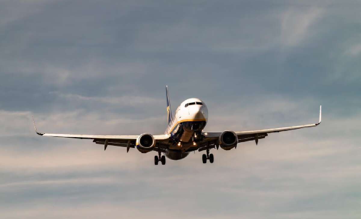 Ottawa offers $150M loans to struggling airlines amid Middle East fuel crisis