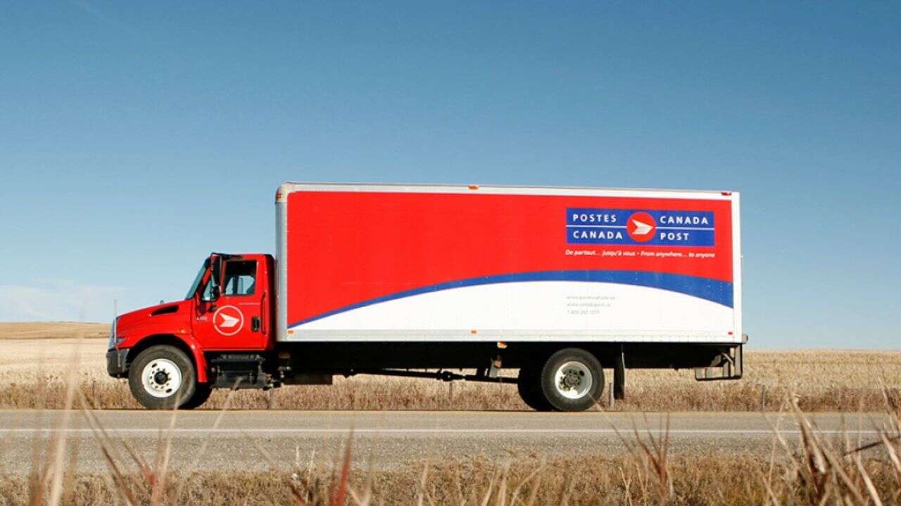 More Canadians to lose home mail delivery